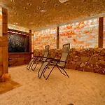 Sandy 1 Sanddunes Sauna Gym Kids Salt Cave *